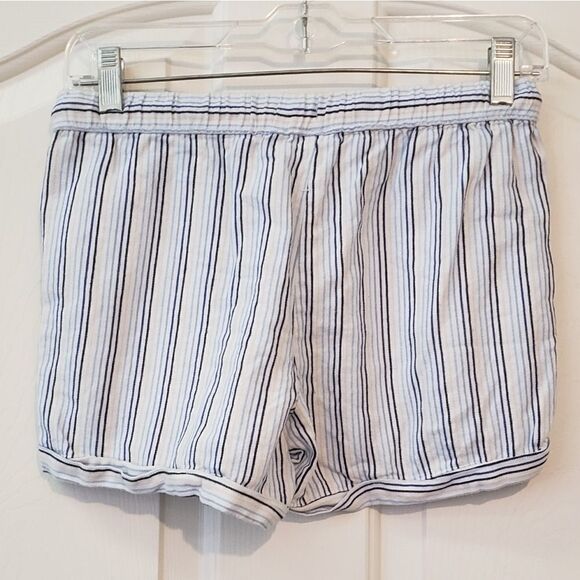 Shorts 3 Pairs - Picture 3 of 10